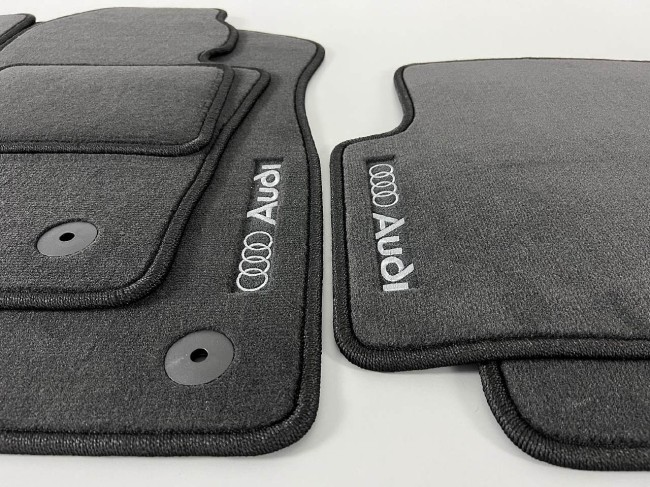 Коврики текстильные для Audi Q3 (F3) 2018 - ... Коврики текстильные для Audi Q3 (F3) 2018 - ...