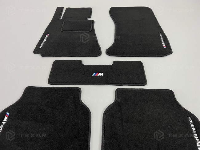 Коврики текстильные для BMW 5 IV E39 1995-2004 Универсал Коврики текстильные для BMW 5 IV E39 1995-2004 Универсал