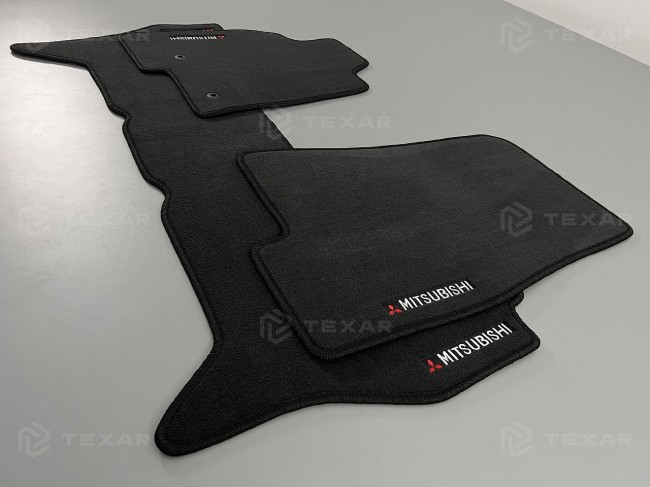 Коврики текстильные для Mitsubishi Pajero III/IV 1999-... 5D Коврики текстильные для Mitsubishi Pajero III/IV 1999-... 5D
