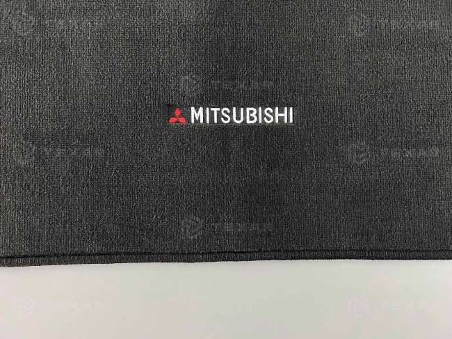 Коврики текстильные для Mitsubishi Outlander II XL 2005-2013 Багажник Коврики текстильные для Mitsubishi Outlander II XL 2005-2013 Багажник