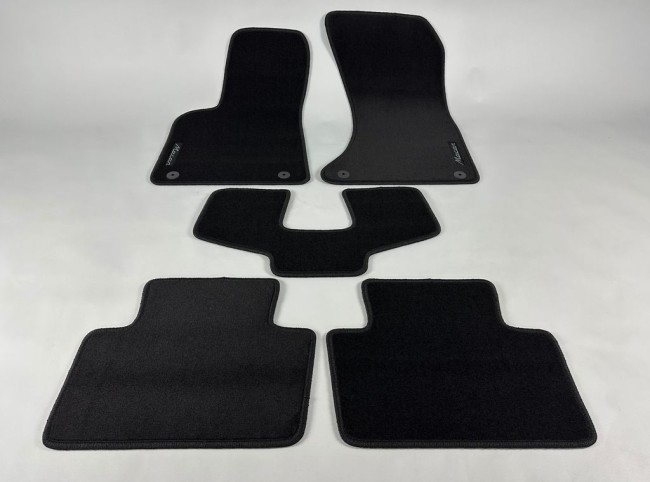 Коврики текстильные для Porsche Macan I 2014-... Коврики текстильные для Porsche Macan I 2014-...