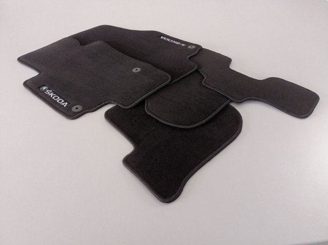 Коврики текстильные для Skoda Octavia II 2004-2013 Коврики текстильные для Skoda Octavia II 2004-2013