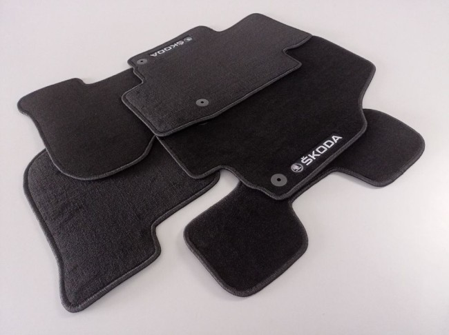 Коврики текстильные для Skoda Octavia II 2004-2013 Коврики текстильные для Skoda Octavia II 2004-2013