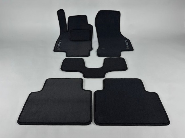 Коврики текстильные для Skoda Octavia III 2013-2020 Коврики текстильные для Skoda Octavia III 2013-2020