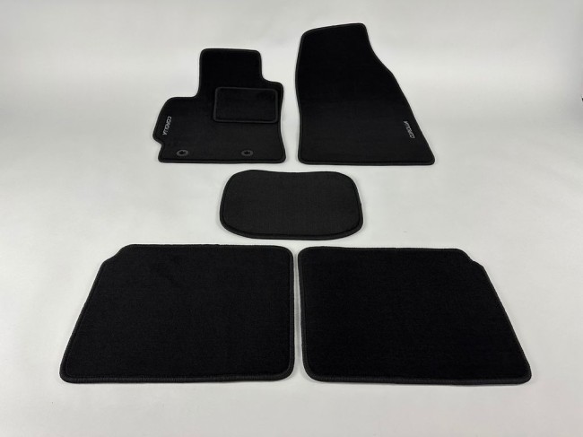 Коврики текстильные для Toyota Corolla XI (E160, E170, E180) 2012-2018 Коврики текстильные для Toyota Corolla XI (E160, E170, E180) 2012-2018