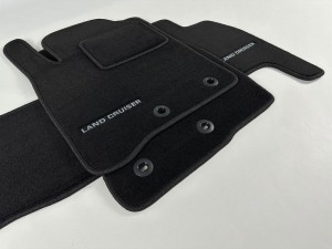 Коврики текстильные для Toyota Land Cruiser 200 Restyle 2012-2021