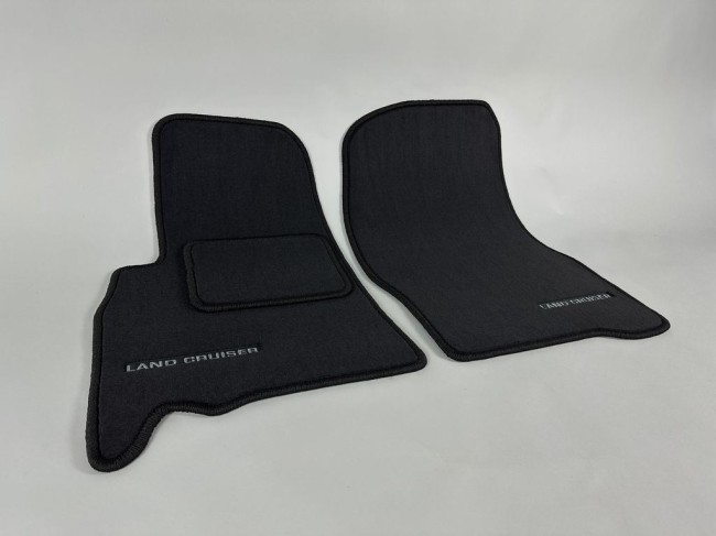 Коврики текстильные для Toyota Land Cruiser 80 1989-1998 Коврики текстильные для Toyota Land Cruiser 80 1989-1998