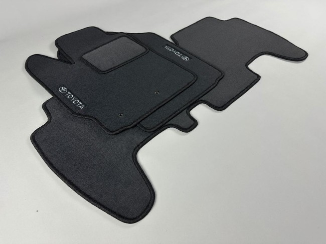 Коврики текстильные для Toyota Yaris II 2005-2012 Коврики текстильные для Toyota Yaris II 2005-2012