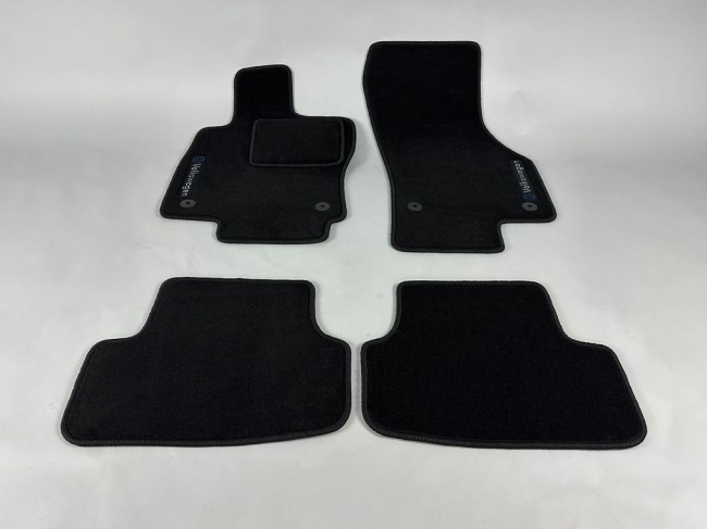 Коврики текстильные для Volkswagen Golf VII (A7) 2012-2020 Коврики текстильные для Volkswagen Golf VII (A7) 2012-2020