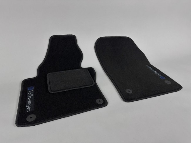 Коврики текстильные для Volkswagen Touran I 2003-2010 Коврики текстильные для Volkswagen Touran I 2003-2010