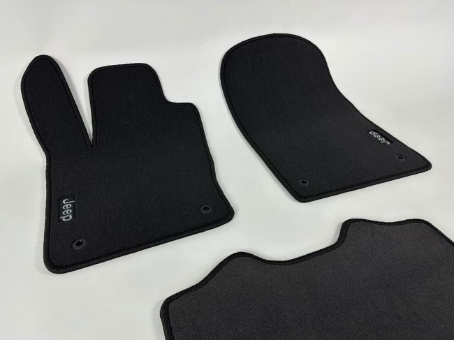 Коврики текстильные для Jeep Grand Cherokee IV (WK2) 2013-2022 Restyle Коврики текстильные для Jeep Grand Cherokee IV (WK2) 2013-2022 Restyle