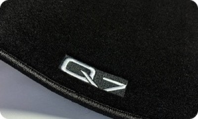 Вышивка Надпись Q7 Вышивка Надпись Q7