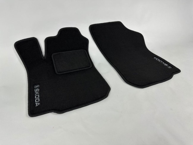 Коврики текстильные для Skoda Octavia Tour 1996-2010 Коврики текстильные для Skoda Octavia Tour 1996-2010