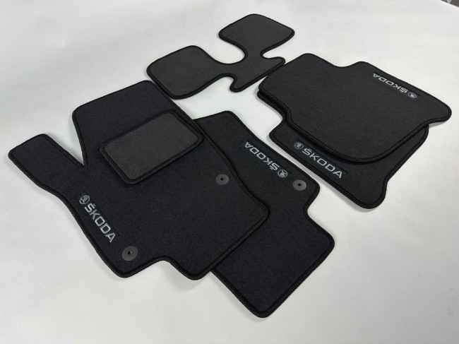 Коврики текстильные для Skoda Rapid 2013-2023 Коврики текстильные для Skoda Rapid 2013-2023
