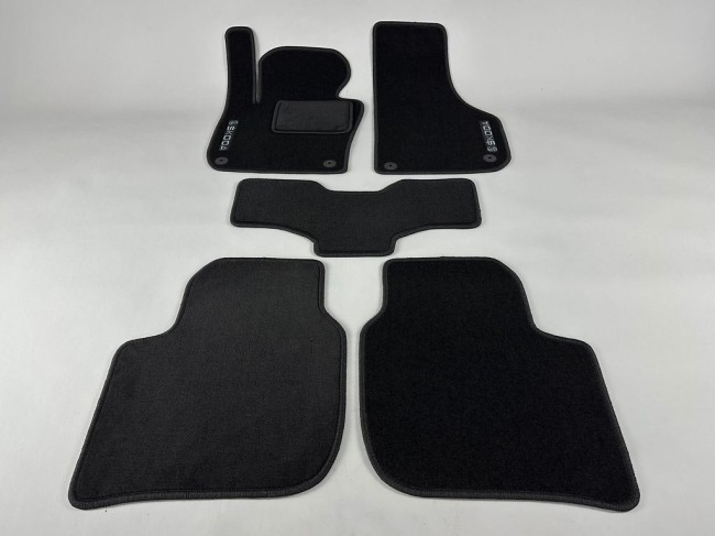 Коврики текстильные для Skoda Superb II 2008-2015 Коврики текстильные для Skoda Superb II 2008-2015