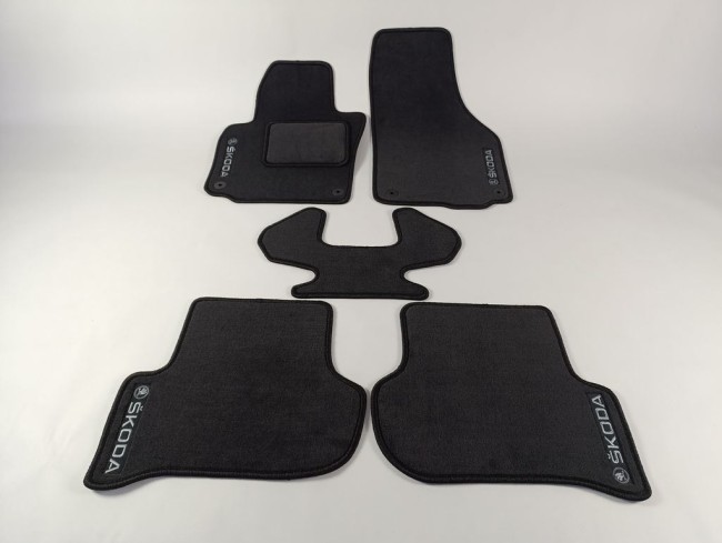Коврики текстильные для Skoda Yeti I 2009-2018 Коврики текстильные для Skoda Yeti I 2009-2018